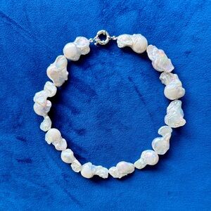 Elegant Baroque White Pearl Necklace